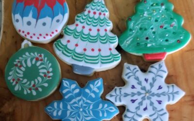 Wine & Holiday Cookie Decorating Class